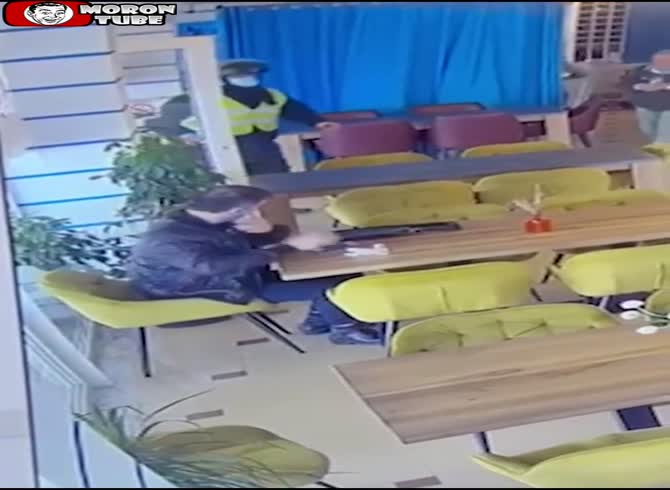 Video :A father was killed in an upscale hotel in Albania